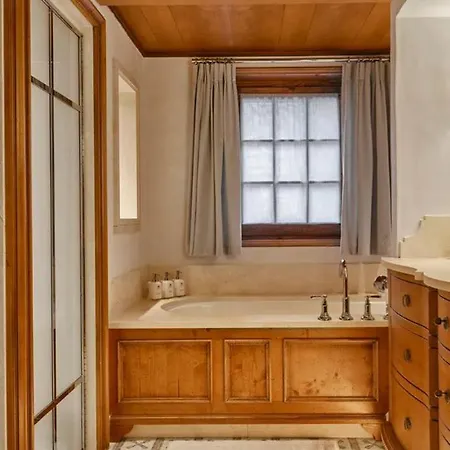 Contact Us At What App - 0041-798-079-427 To Book!! - Chalet Douce 1850 *